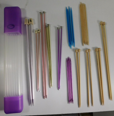 Crochet Hook Lot Susan Bates Boye Takumi with Case