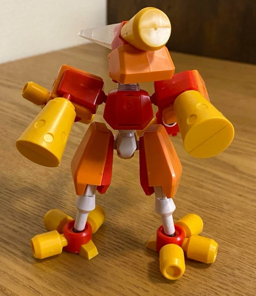 Medabots Arc Beetle 1:6 Built KOTOBUKIYA Model Kit - Image 2 of 4