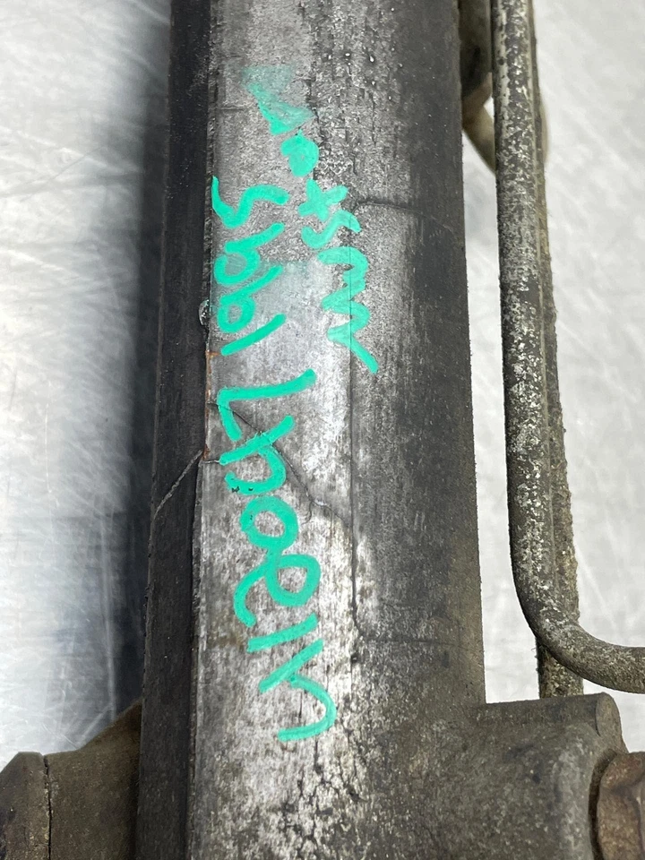 Оригинальная стойка гидроусилителя руля и шестерня 1995 Ford Mustang 34 000 миль F4zz3L547B - Изображение 2 из 4