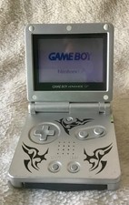 Game Boy Advance SP Tribal Limited Edition - Silver + Card Game Cartridge