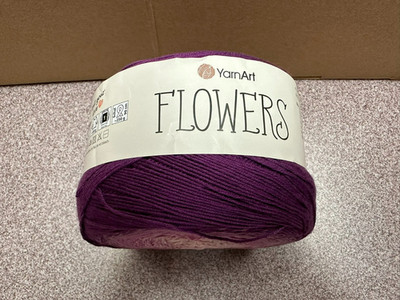 Yarnart Flower Yarn - Color 290, Lot 423, 1 Cake at 1000m/1097yd - New