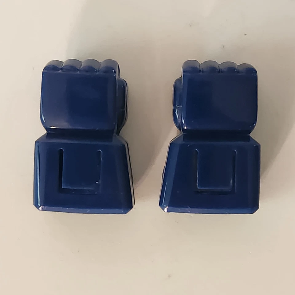 Vintage Transformers G1 Left Right Hands Starscream Dark Navy Blue  - Image 2 of 4