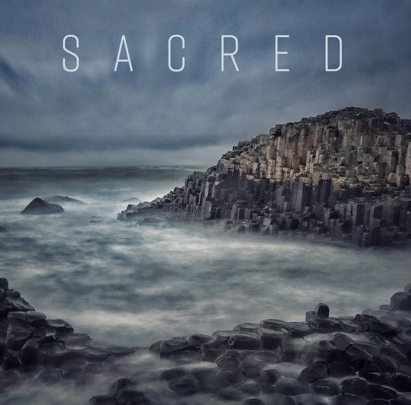 Chris Rainier | Sacred | Buch | Englisch (2022) | In Search Of Meaning-image