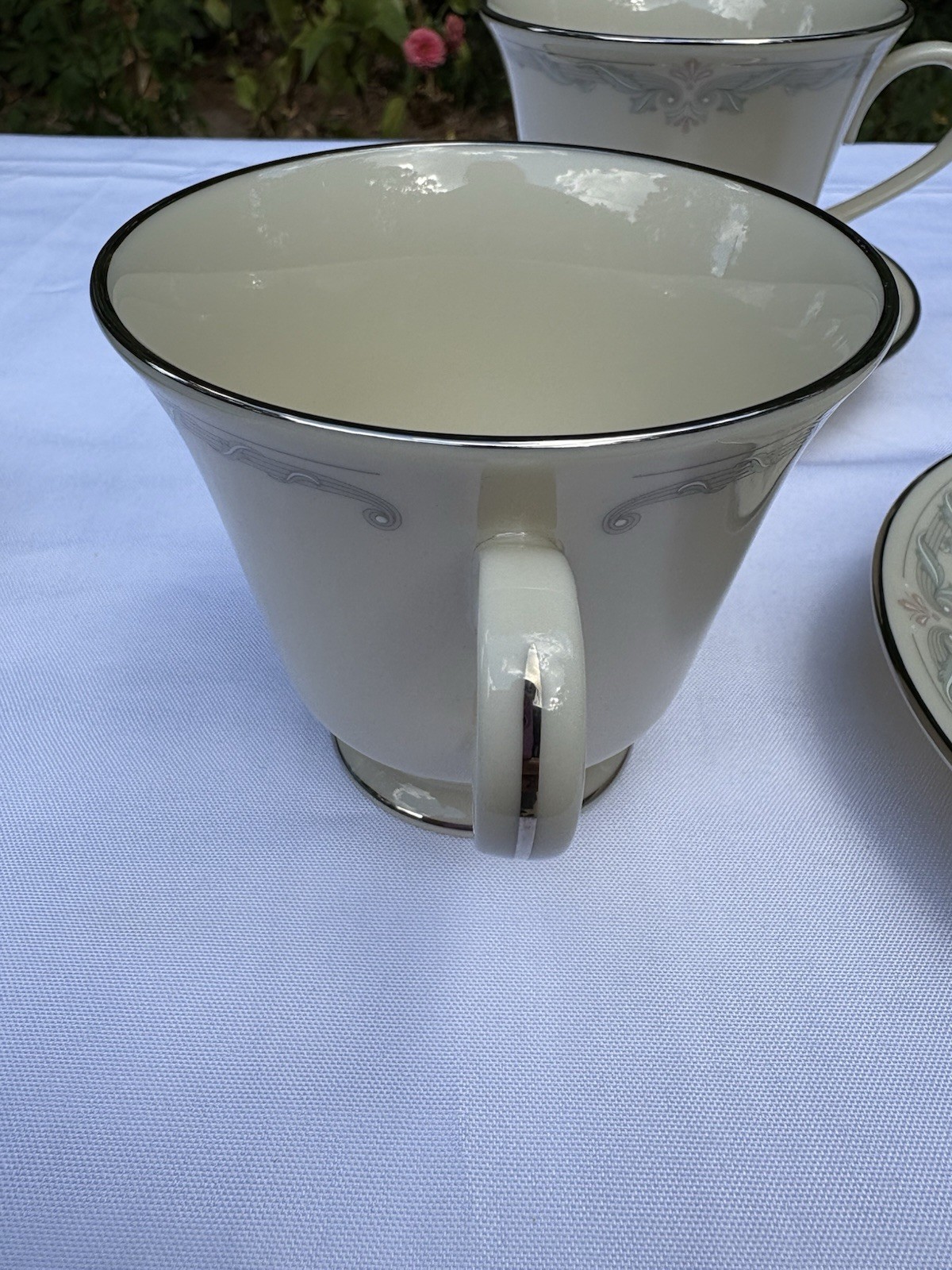 Lenox Cosmopolitan Collection Kingston 4 Pc.Set 2 Tea Cups&Saucers, US