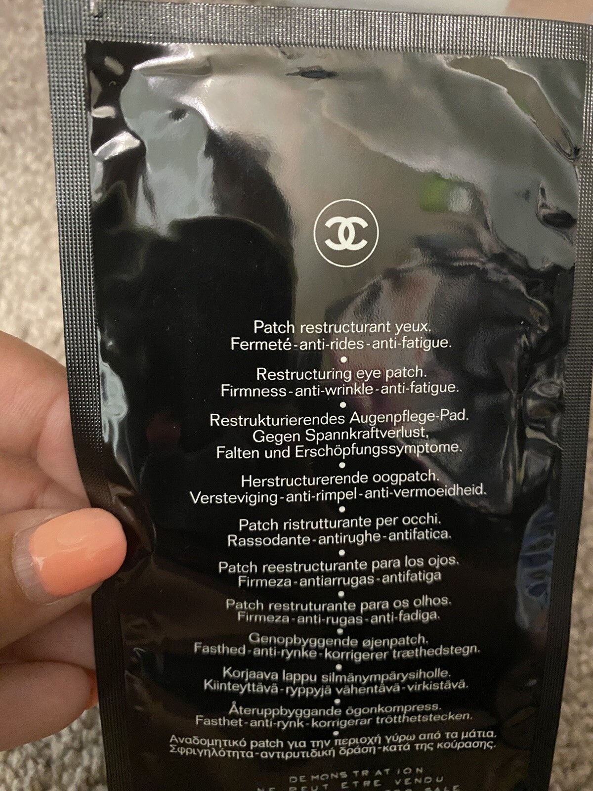 Chanel Ultra Correction Lift Eye Patches Falak Tayyeb Platinum