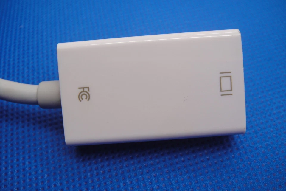 INSIGNIA MINI DISPLAYPORT TO HDMI ADAPTER FOR MAC - NS-PD94592-C - Image 4 of 4