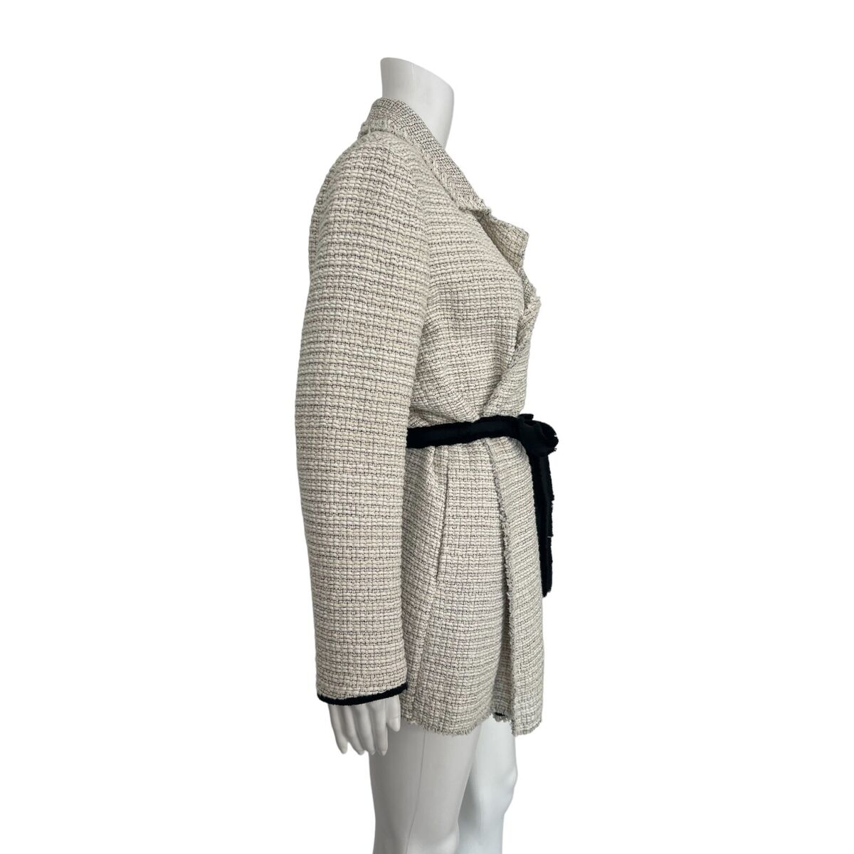 $495 Theory Off White Tweed Clairene R Carson Wrap Jacket size Medium