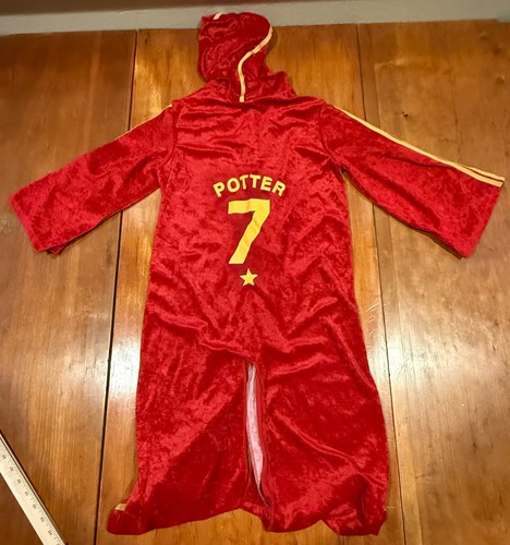 Bata de Quidditch Harry Potter Niño Talla Mediana Usada Rubíes Excelente - Imagen 5 de 7