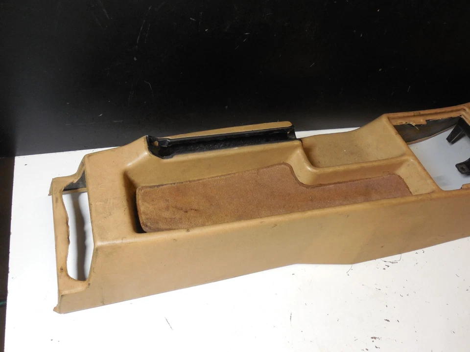 Panel base consola central 2016800150 84-93 Mercedes Benz W201 190D 190E Palomino Foto 3 de 4