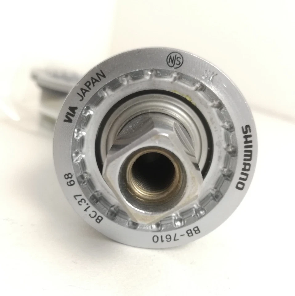 Shimano Dura-Ace BB-7610 Square Taper NJS BSA Track Racing Bike Bottom Bracket - Image 4 of 4