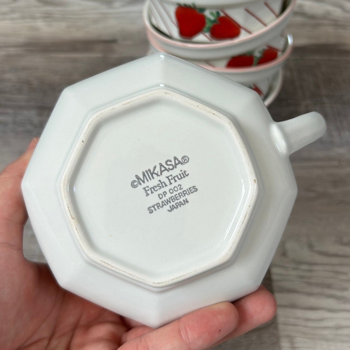 Vintage 90s Mikasa Fresh Fruit Strawberry Bowls & Creamer DP002