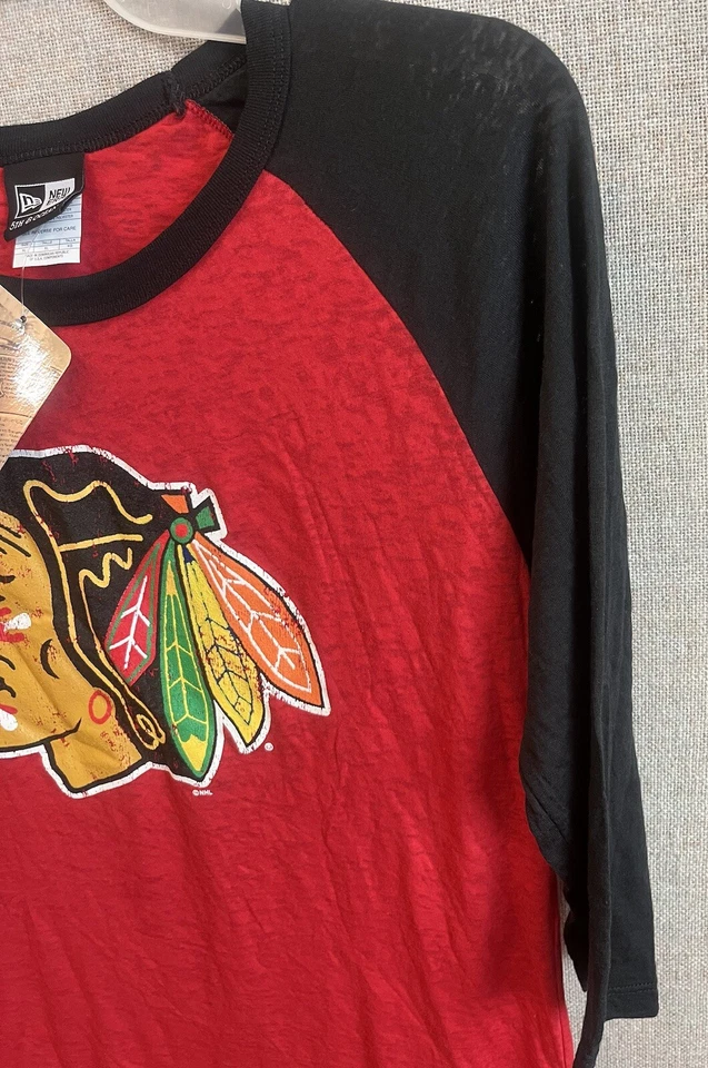 Camiseta de mujer Chicago Black Hawks  Foto 3 de 4