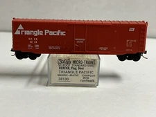MICRO TRAINS 38130 TRIANGLE PACIFIC #5518  50' PLUG DOOR STEEL BOX CAR N