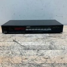 Akai AT-A200 AM/FM Synthesizer Tuner Black Tested and Working
