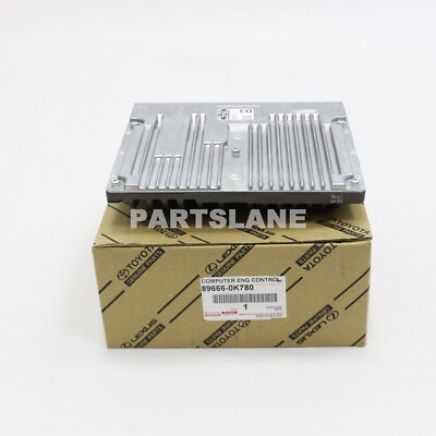 閑 Toyota Hilux 2GDFTV OEM Genuine Engine Control Computer 89666