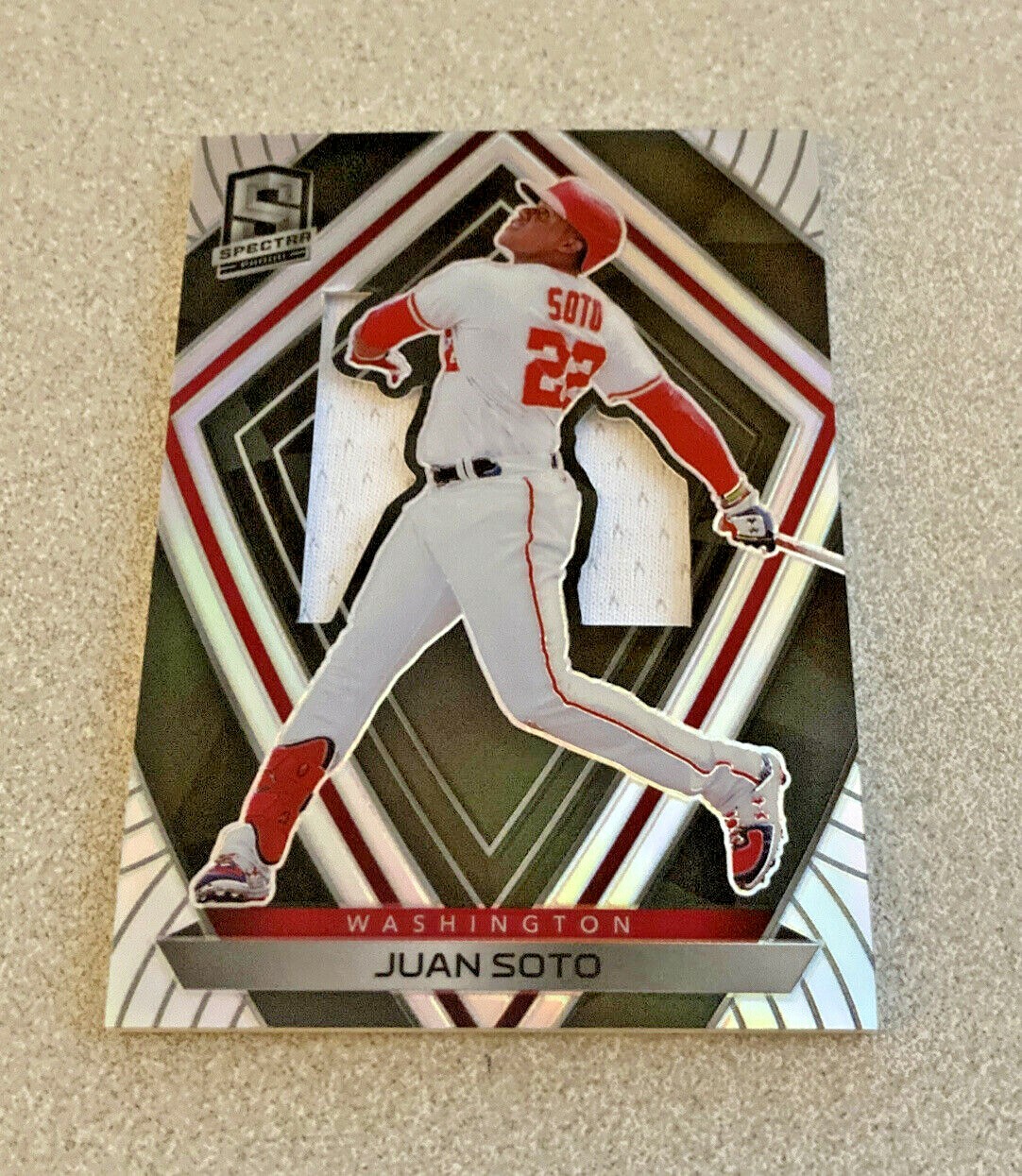 2020 Panini Chronicles Spectra Swatches Prizm #52 Juan Soto Nationals
