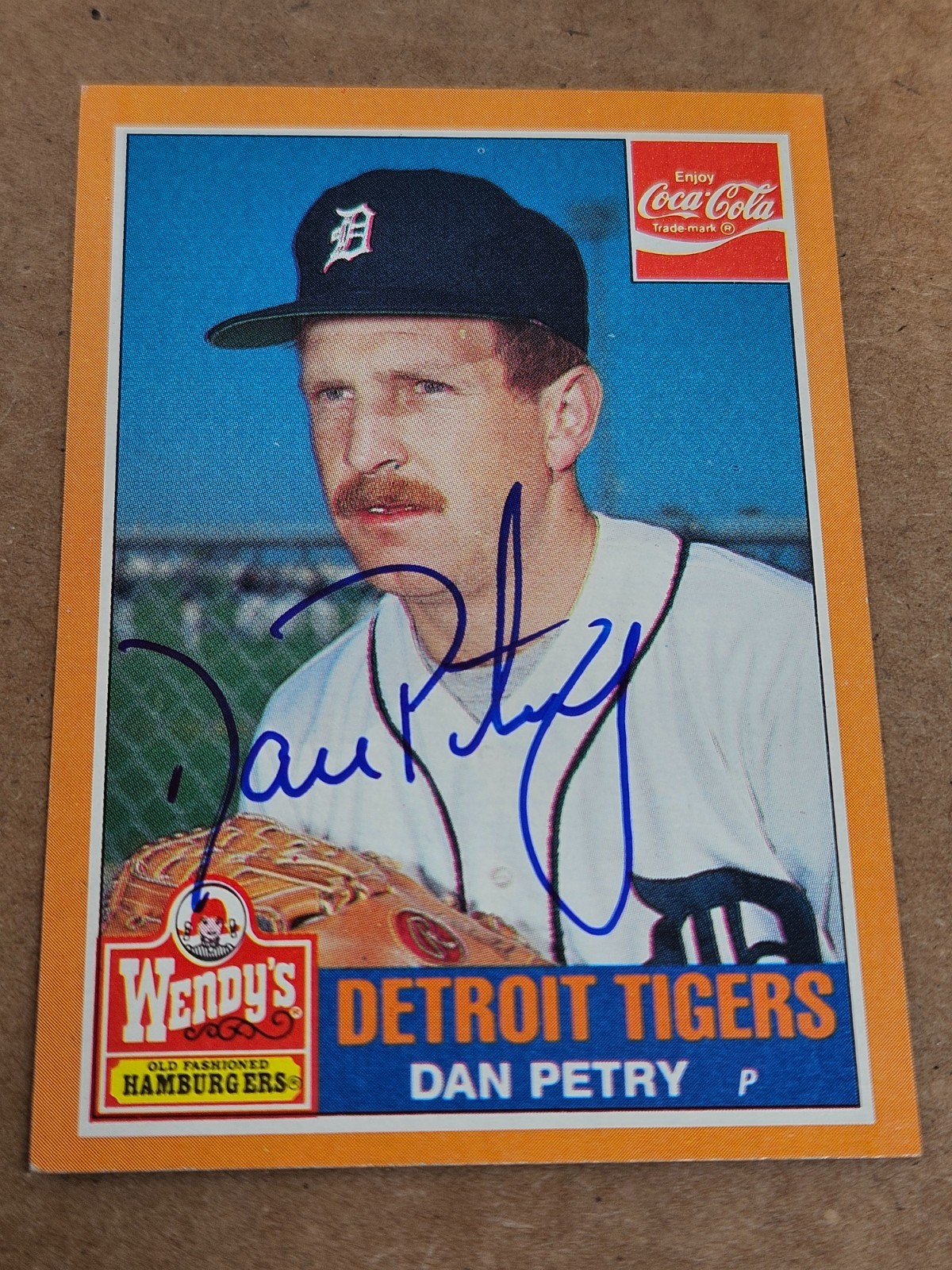 1985 Wendy's Coca Cola DAN PETRY Tigers In-Person Signed Autographed AUTO