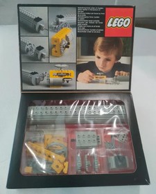 Lego Technic 8700 Vintage Engine with Box! Occasion! Best Price!