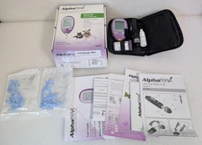 AlphaTrak 2 Purple Blood Glucose Monitoring System for Cats & Dogs with strips