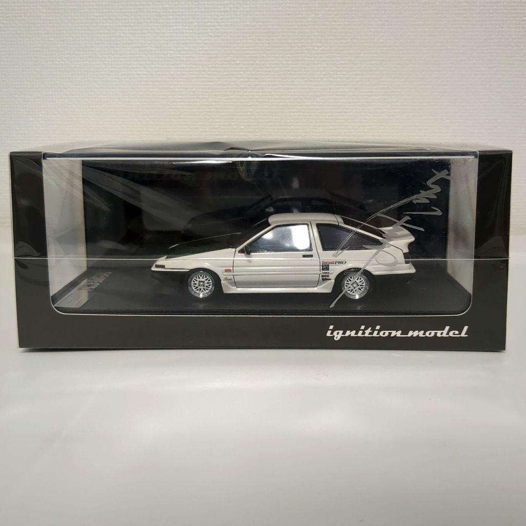 ignition.model CHASER 1/43 ホワイト Ignition model Chaser JZX100 Tourer V. 1/43 White Mini Car