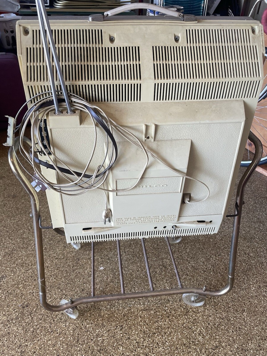 RARE 1980s Vintage Philco “Briefcase” Television With