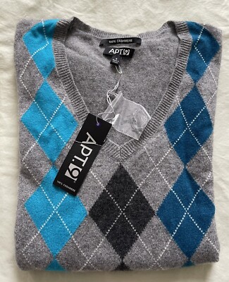 NWOT Apt Women 100% cashmere long sleeve V-neck sweater grey argyle  checks