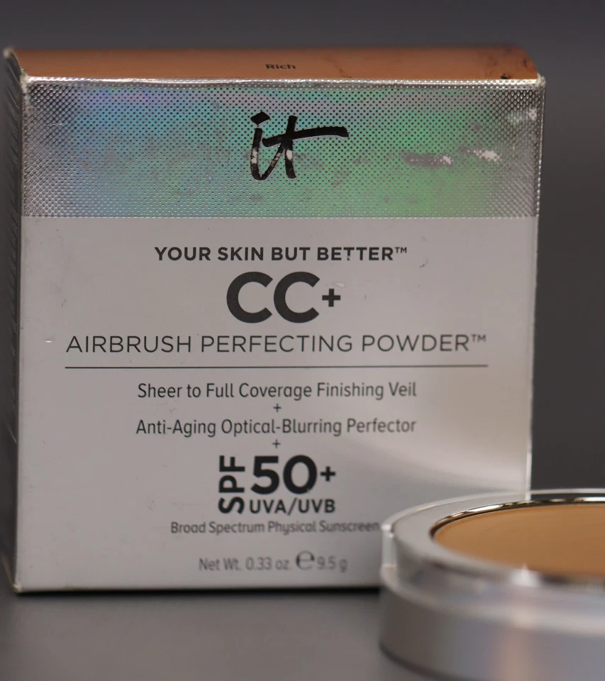 IT Cosmetics Your Skin But Better CC+ Airbrush Perfecting Powder SPF50 - Image 3 of 4