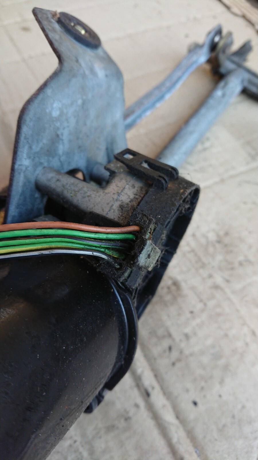 VOLKSWAGEN POLO 9400 WIPER MOTOR & LINKAGE 6N2 955 023C eBay