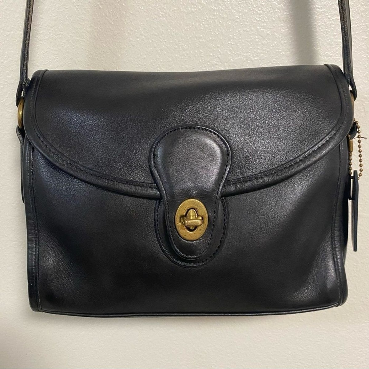 バッグ COACH Vintage Leather Black Shoulder Bag Coach Vintage Devon Shoulder Bag Black - Restored | eBay