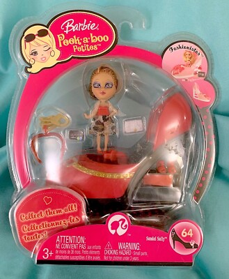 Barbie Peek-A-Boo Petites Fashionistas Sandal Sally #64 New