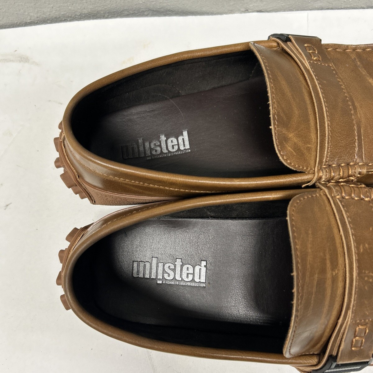 Kenneth Cole Unlisted Owen belt Driver Loafers/shoes/Size 