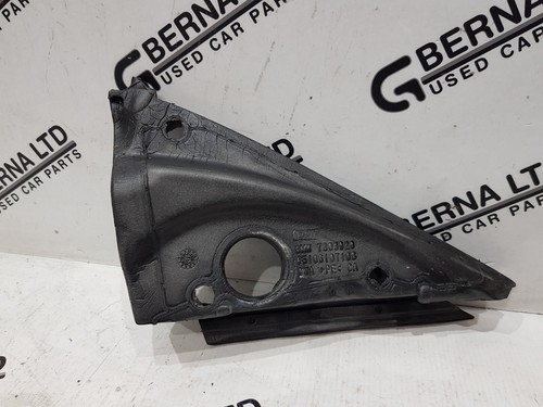 BMW X5 F15 2013-2018 TÜR AUSSENSPIEGEL DREIECKDICHTUNG VORNE RECHTS 7303920