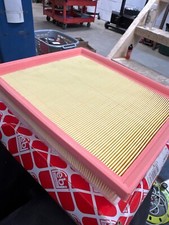 Image of Febi Bilstein 101647 Air Filter Fits Citroen DS Opel Peugeot Toyota Vauxhall