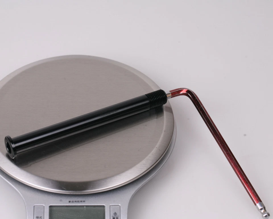 J&L Thru Axle 110mm* 15mm-RockShox MAXLE Boost Fork-Ultra Light-37.8g - Image 2 of 3