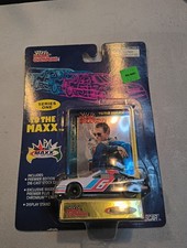 Mark Martin 6 Valvoline 1995 Racing Champions To The Maxx 1:64 Diecast Car Card