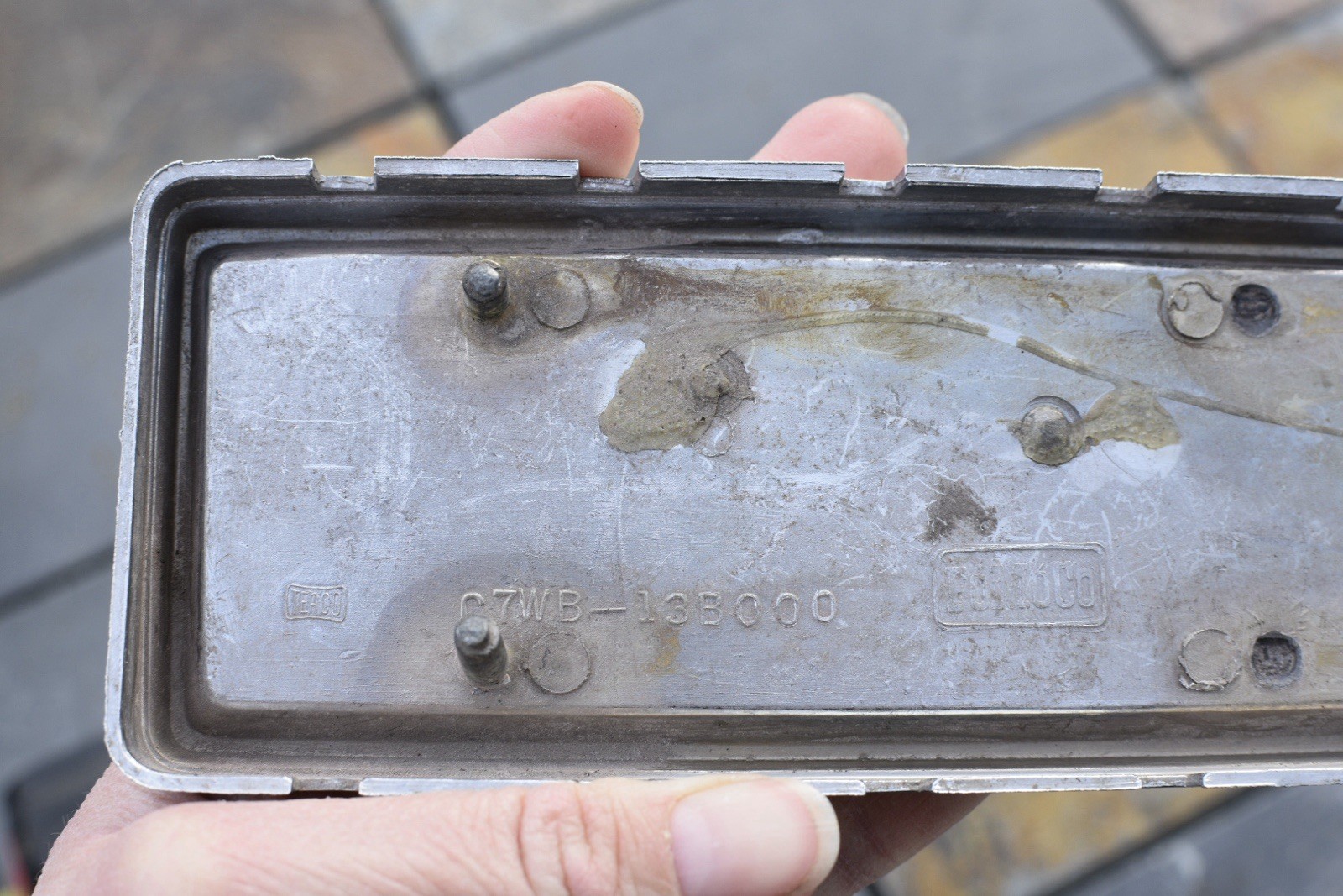 VTG 1967 Mercury Cougar Emblem Part # C7WB-13B000, OEM thumbnail 6