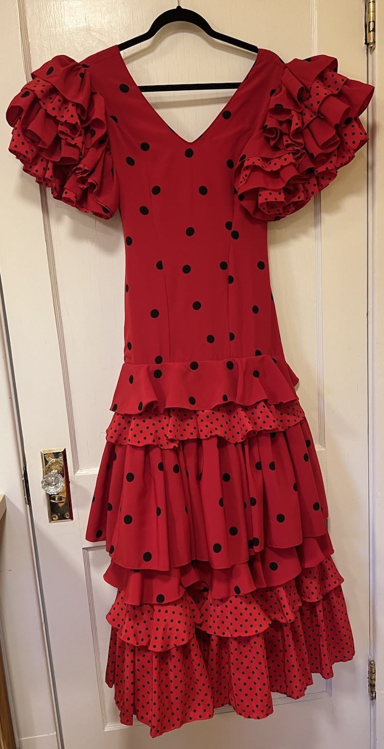 Vestido de Baile Flamenco Gitano Rojo/Negro Lunares Hecho a Mano Pequeño Volantes Disfraz