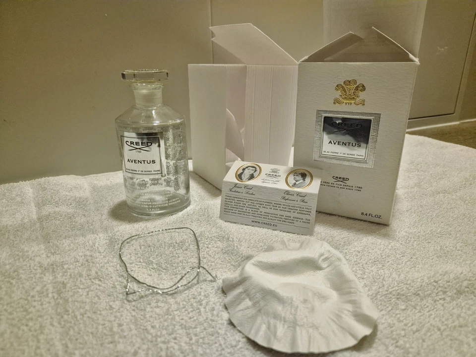VINTAGE 100% ORIGINAL Empty (LEER) Creed Aventus Schüttflakon 250ml (2016 Batch)
