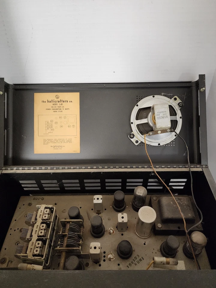 Receptor de rádio amador Hallicrafters modelo S-85 -Como está/restauração - leia desc-AR1 - Imagem 2 de 2