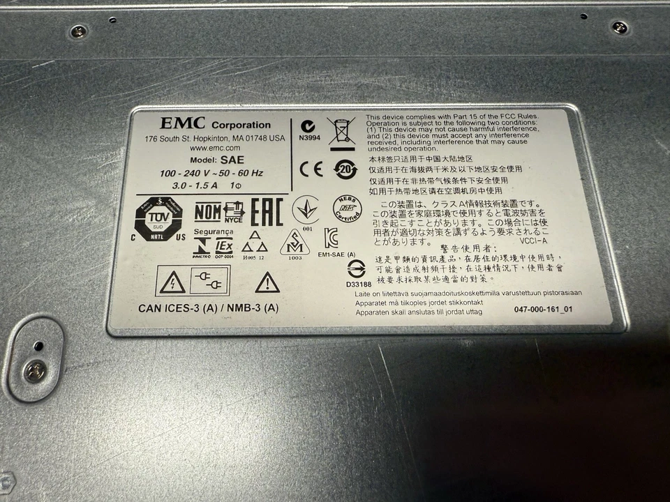 EMC SAE 25x 2.5'' SAS SATA SSD Server Hard Drive Array Expansion - Image 3 of 4