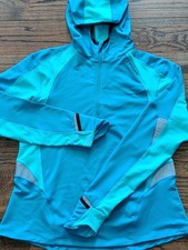 Brooks Women Blue 1/2 Zip Hoody Reflective Ru...