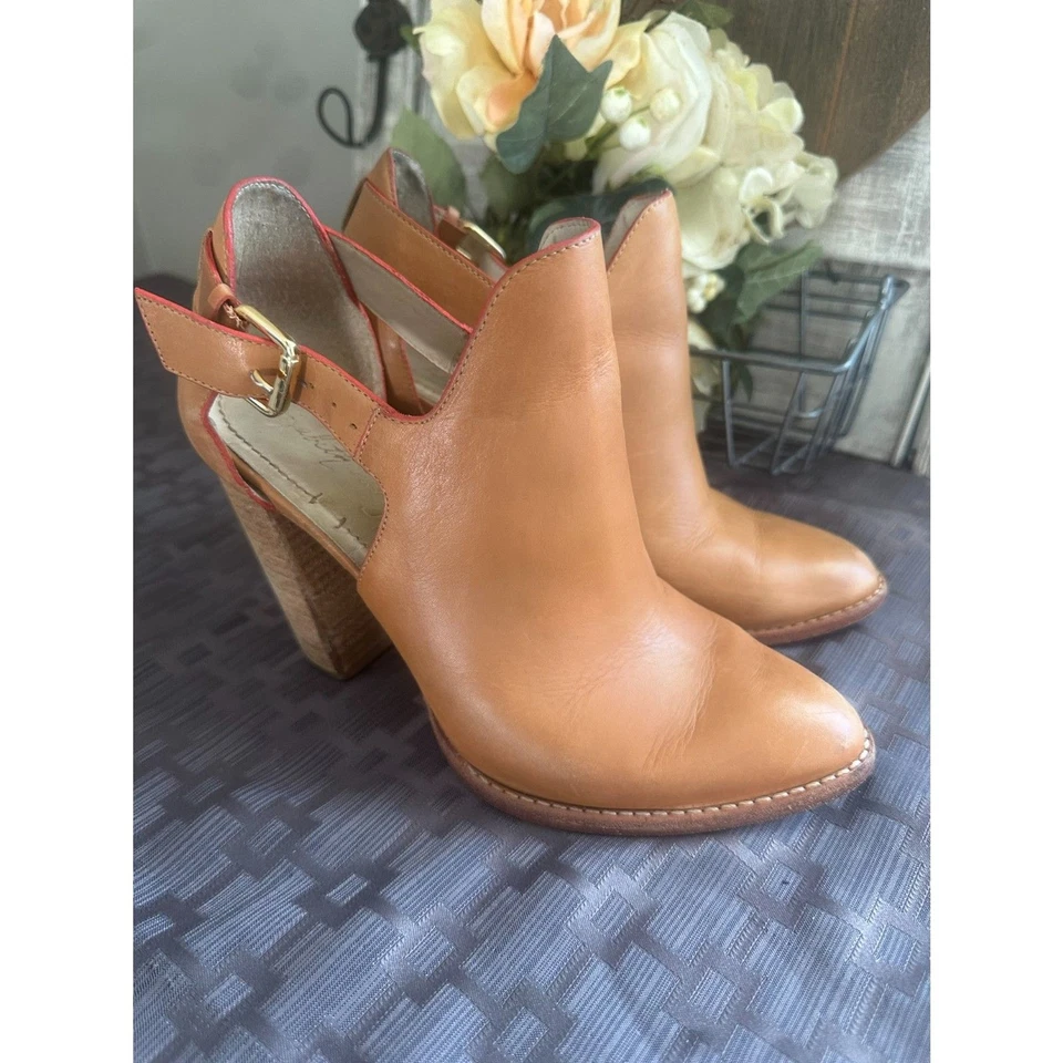 Botines Elizabeth and James color tostado talla 7B Foto 3 de 4