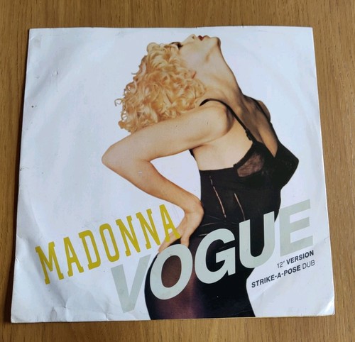 Madonna Vogue 12" Vinyl Single With Poster W9851TX