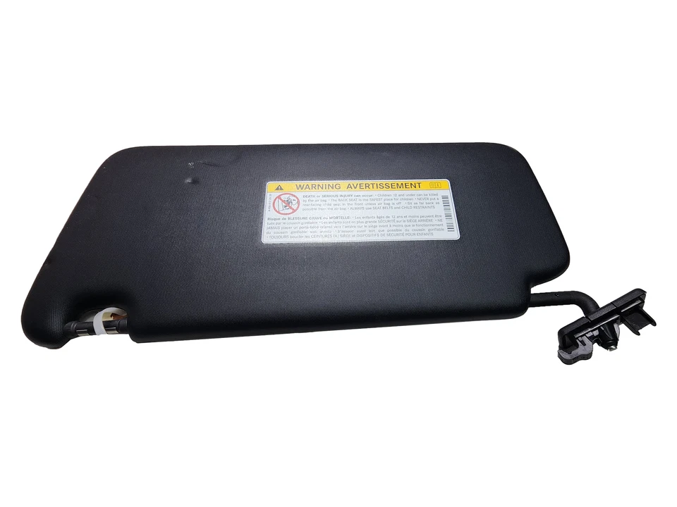 Mercedes-Benz GLA250 2015-2020 parasol pasajero lado derecho parasol negro OEM Foto 2 de 4