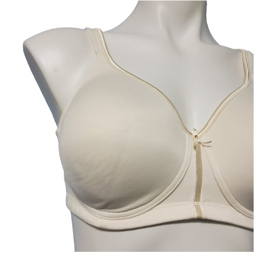 Vanity Fair Wireless Bra Women's Size 38C Off White Lined Versitile Straps 16345 - Picture 2 of 12