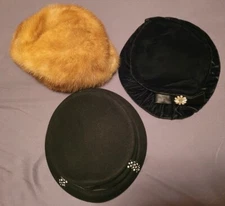 Vintage Ladies Women’s Caps  Hats Pinehurst 5th Avenue Strawbridge clothier Lot