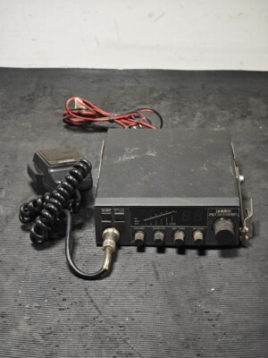 Uniden PRO 460 Vintage CB Funkgerät Schwarz - Nicht funktionsfähig, Ohne Zubehör
