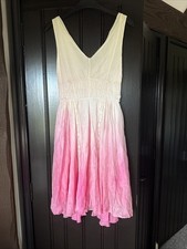 Guess Dress xs BNWT STUNNING DRESS
