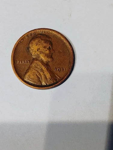 1911 P Lincoln Penny, In Very good condition