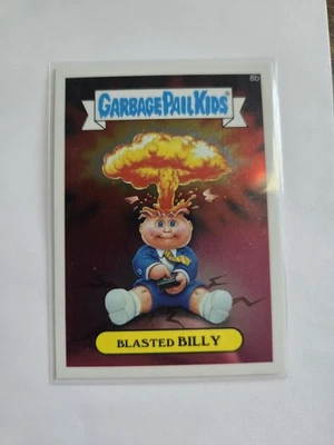 Garbage Pail Kids Chrome 2013 BLASTED BILLY #8b Serie 1 - Bild 1 von 2